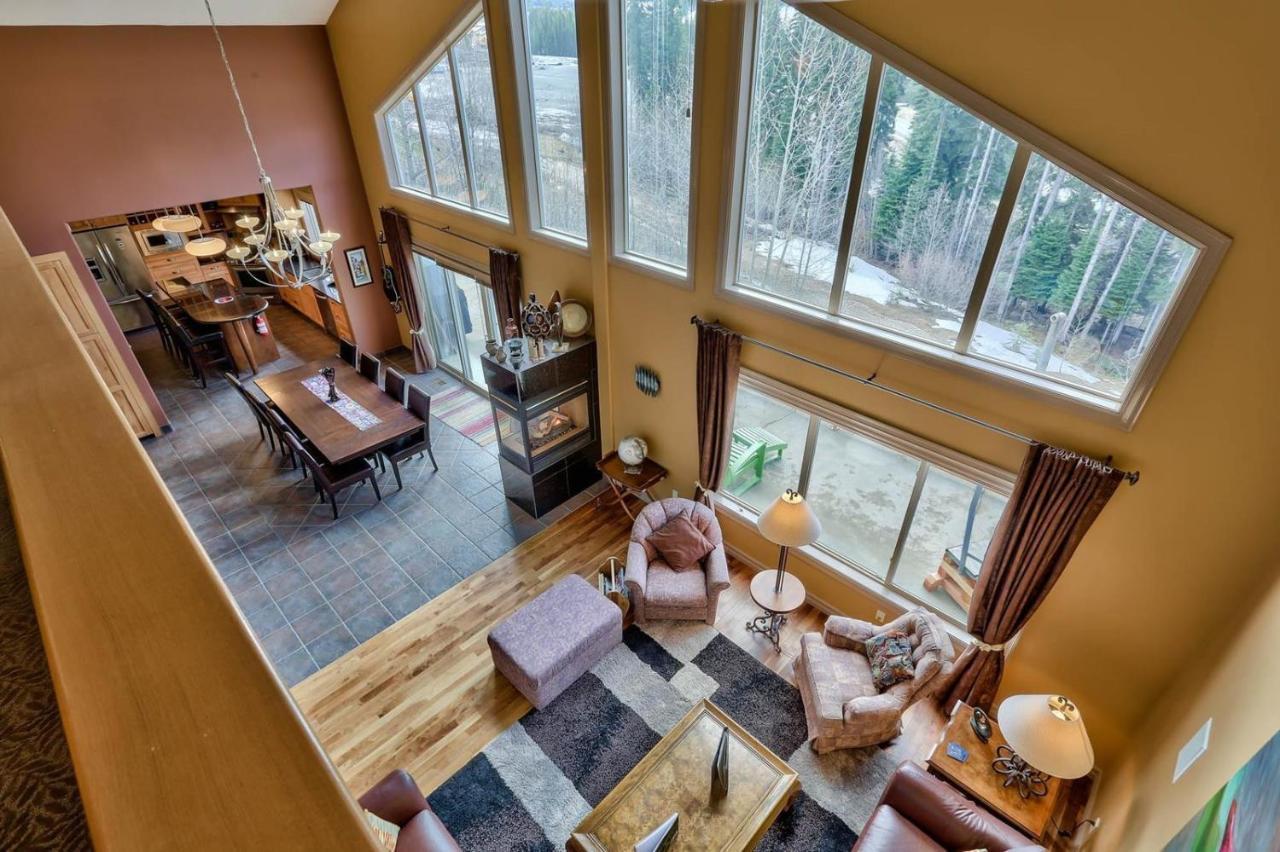 Soleil Chalet By Bear Country Sun Peaks Exterior photo
