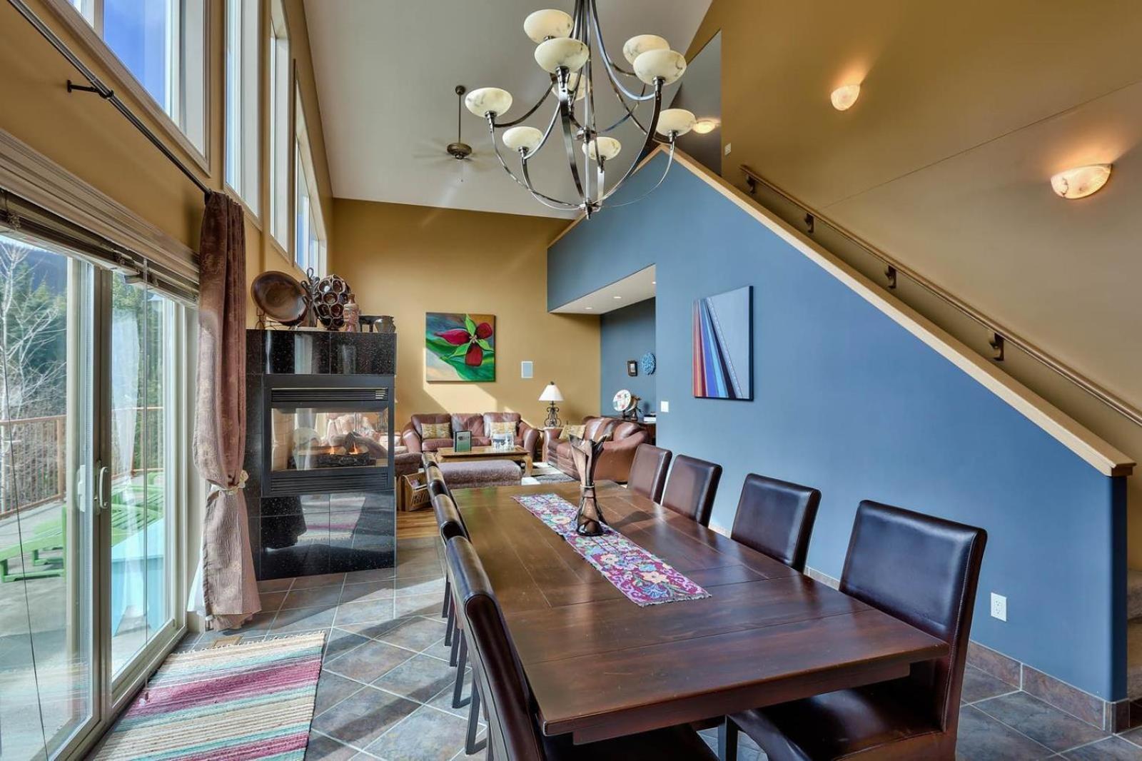 Soleil Chalet By Bear Country Sun Peaks Room photo